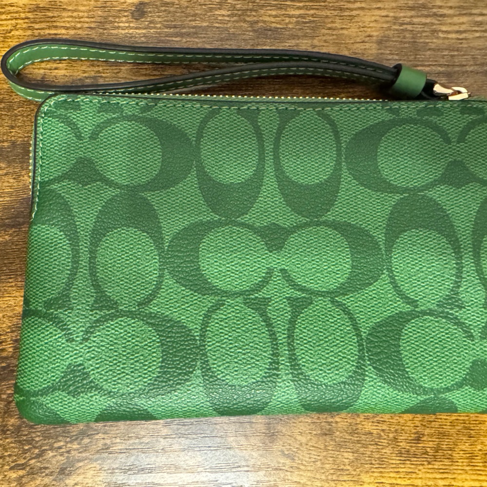 Coach Green Signature Coated Canvas Wristlet - Picture 2 of 3